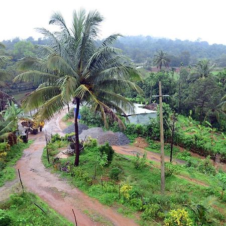 Sri Ranga Homestay Mavingundi Exterior foto