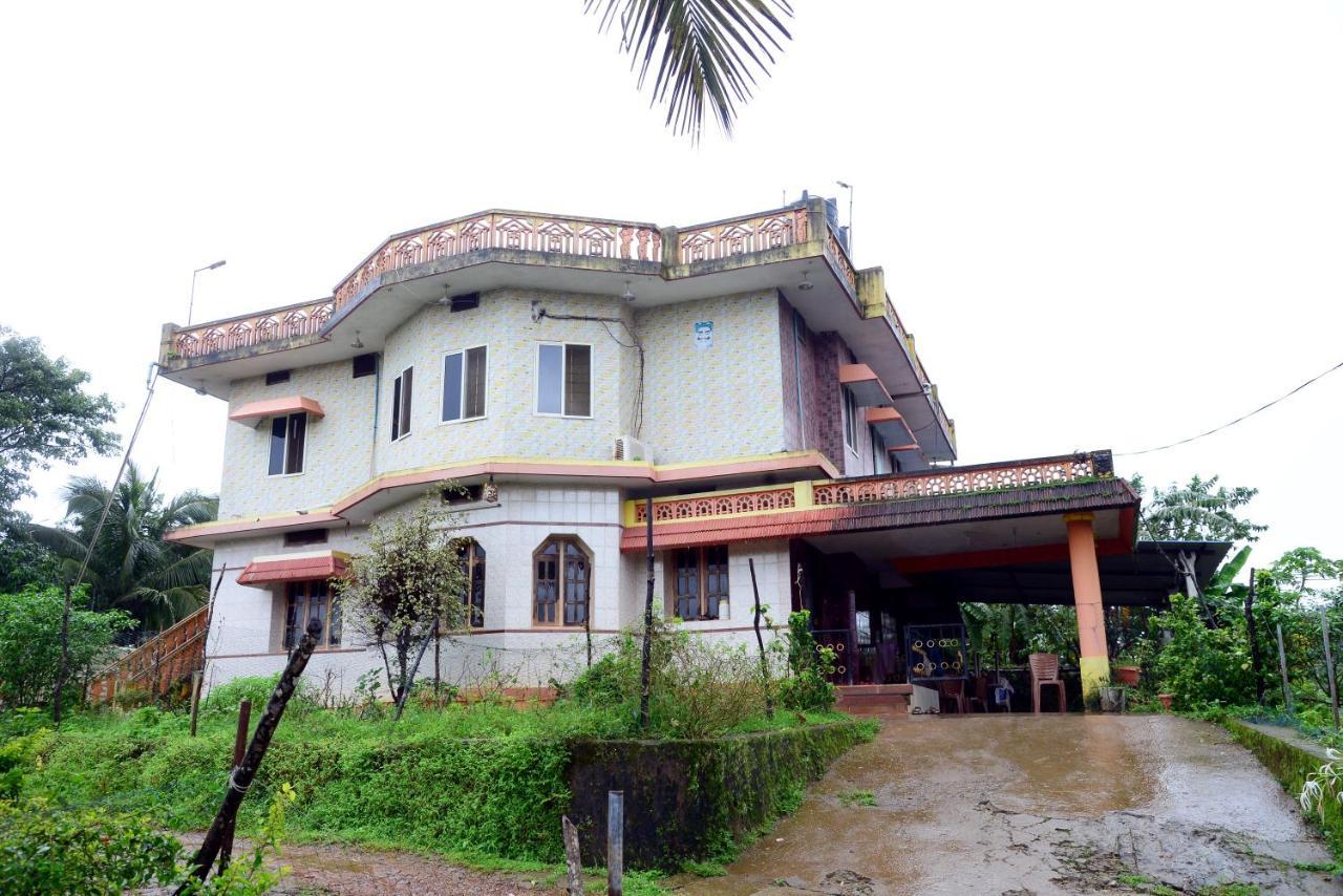 Sri Ranga Homestay Mavingundi Exterior foto