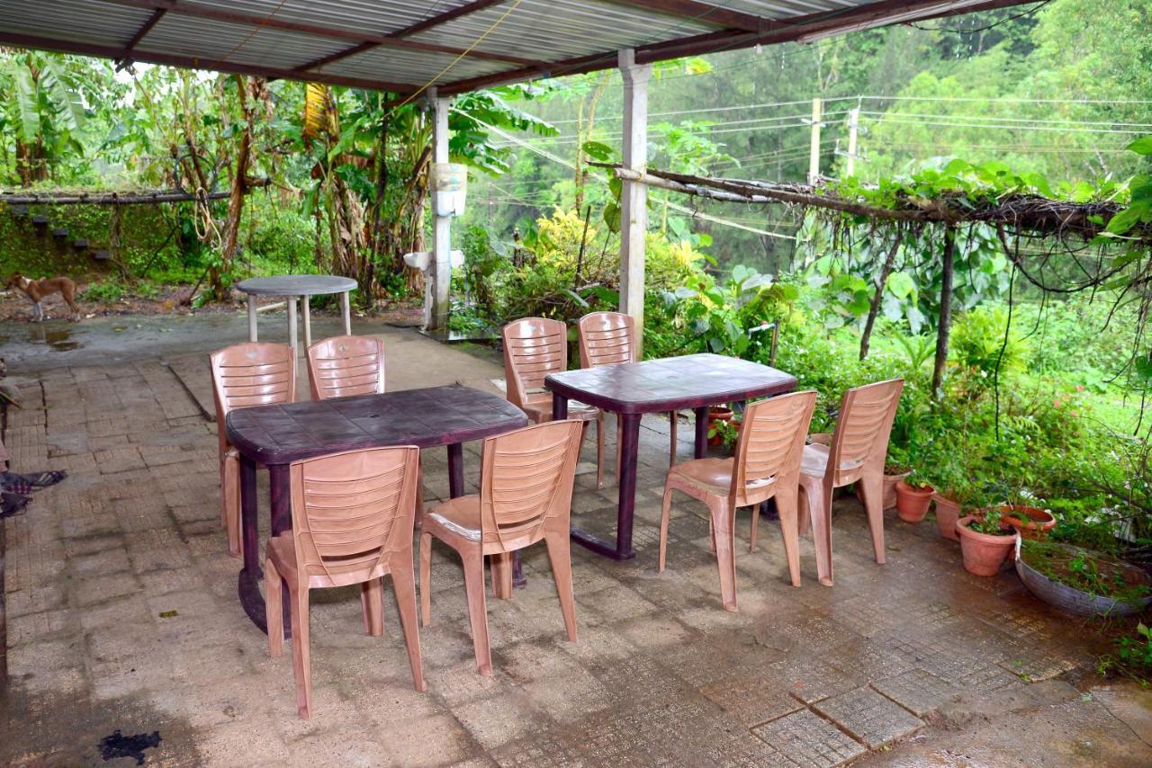 Sri Ranga Homestay Mavingundi Exterior foto